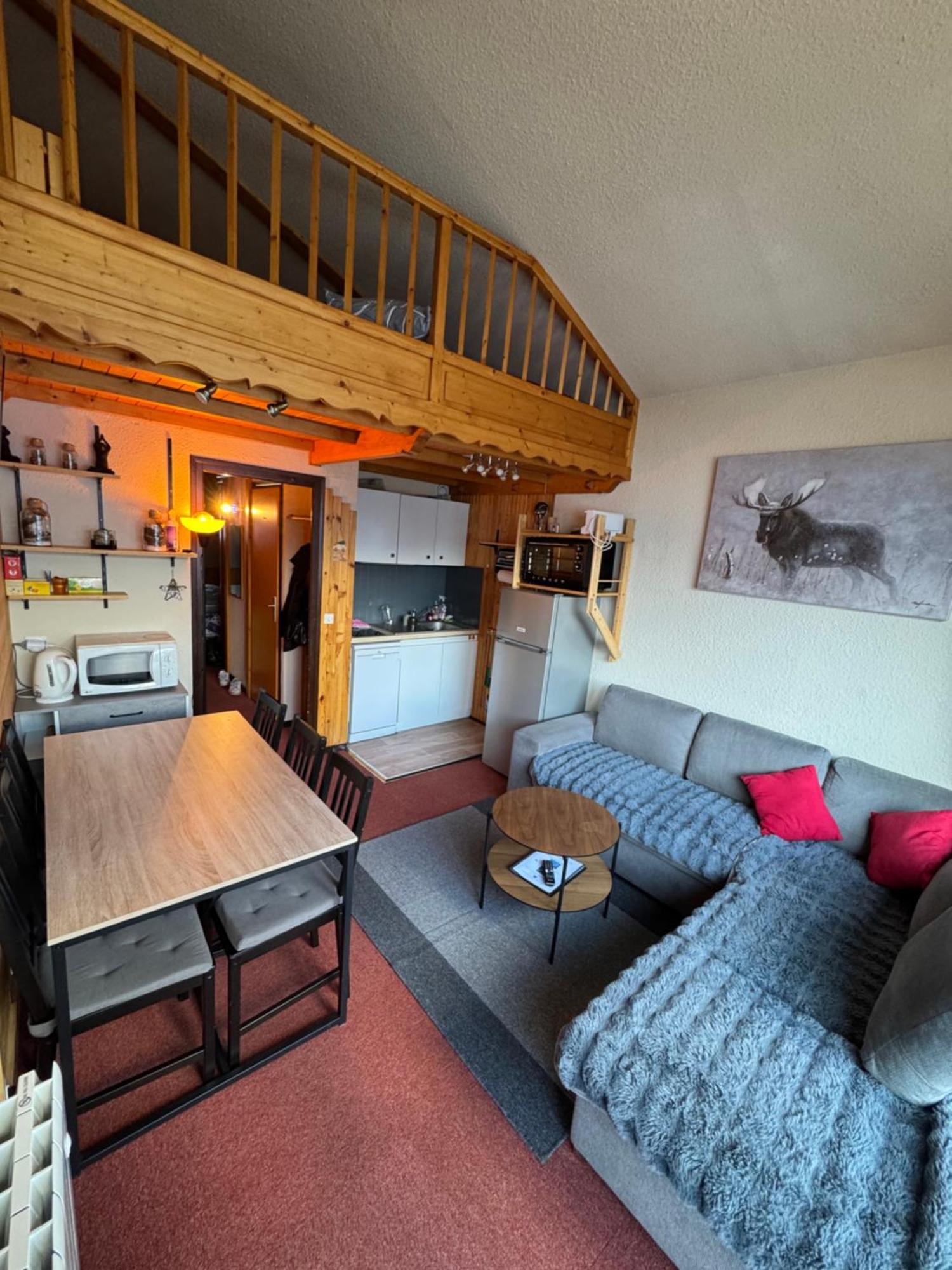 Appartement Plein Sud Cosy 6 Personnes Tres Bien Equipe ,Vue Splendide, Terrasse, Spacieux,Bien Situe, Randonnees,Ski سا سورلا دارْف المظهر الخارجي الصورة