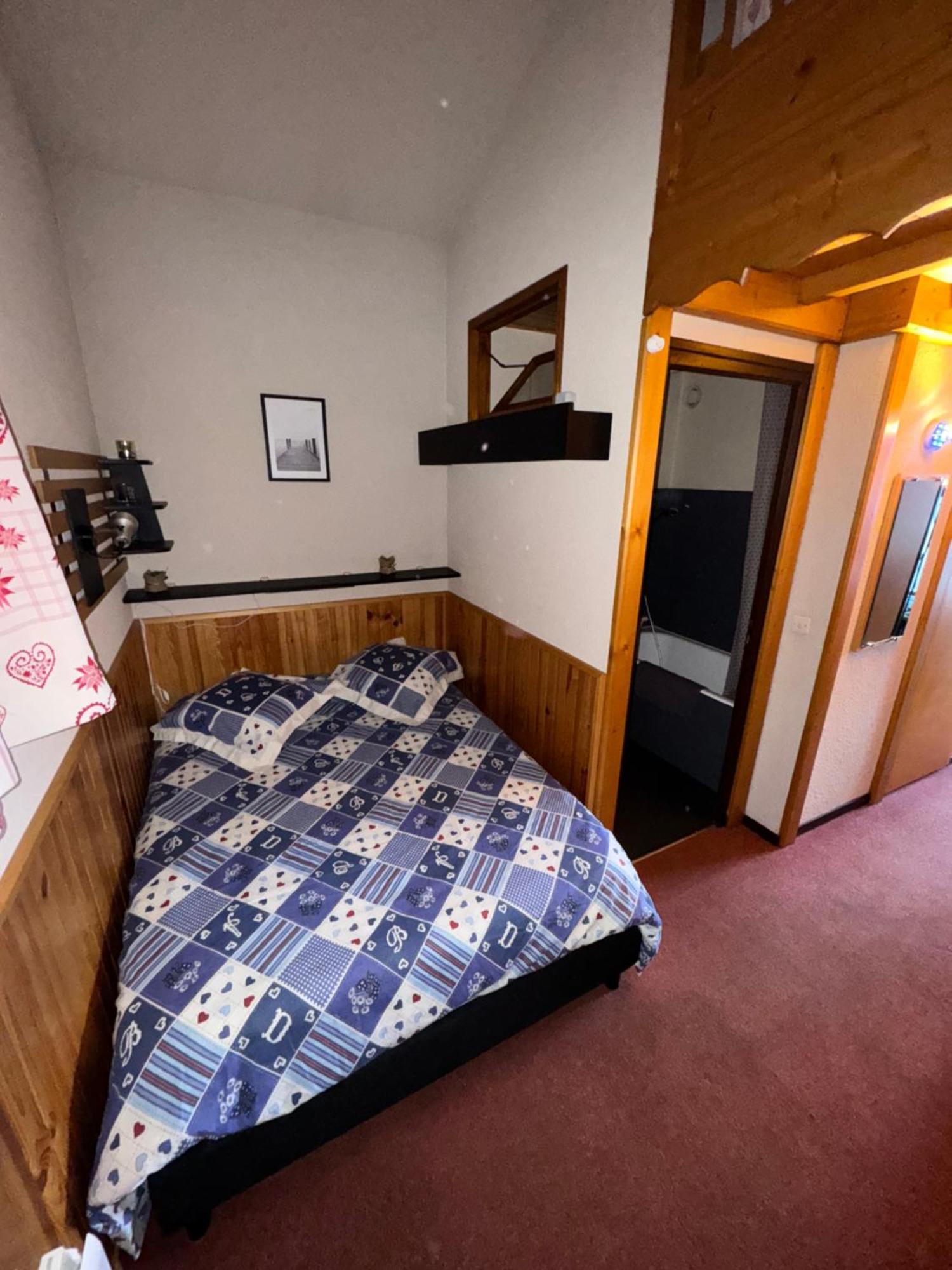 Appartement Plein Sud Cosy 6 Personnes Tres Bien Equipe ,Vue Splendide, Terrasse, Spacieux,Bien Situe, Randonnees,Ski سا سورلا دارْف المظهر الخارجي الصورة